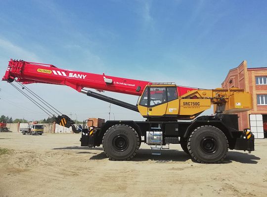 Короткобазный кран Sany SRC750C